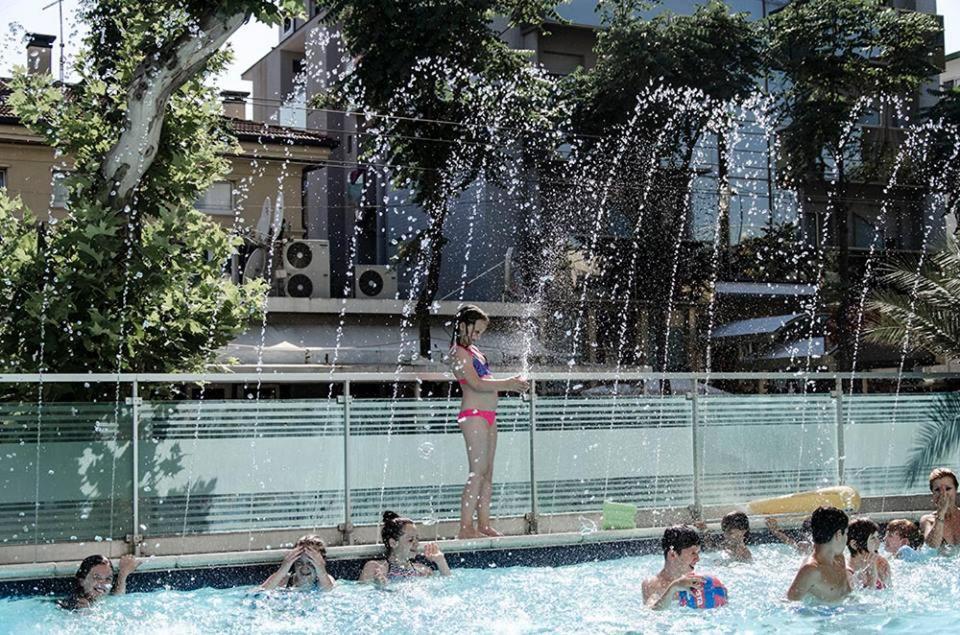 Hotel Executive La Fiorita Римини Экстерьер фото